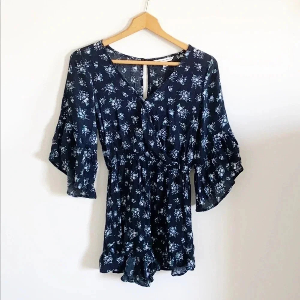 American Eagle Black/blue Floral Boho Romper